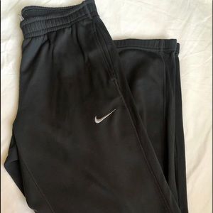 NIKE GRAY STRAIGHT LEG SWEATPANTS